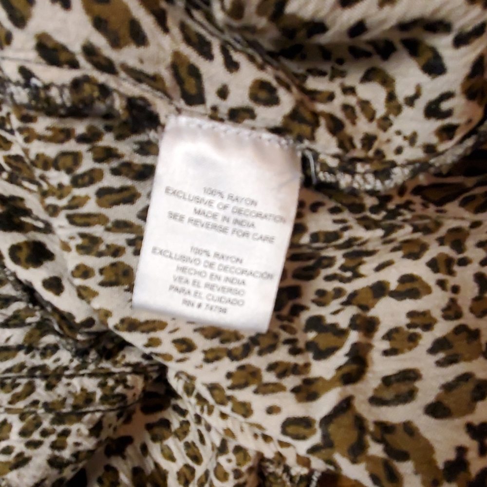 Leopard Top - Picture 6 of 6